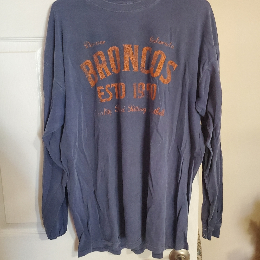 long sleeve shirt